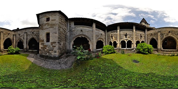 Cloitre de l'église Saint-Pierre de Carennac
