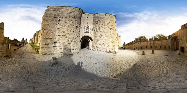 La porte Narbonnaise de la cité de Carcassonne - Aude